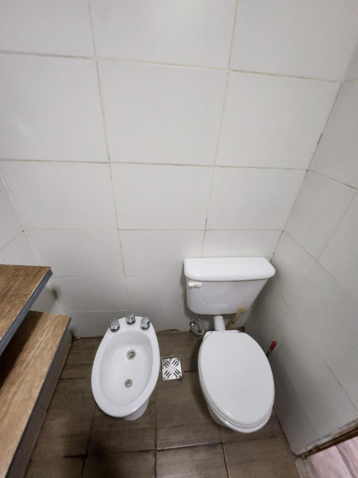 Departamento Ubicadisimo Calle Chile Con Estacionamiento Incluido Capital Mendoza3 Centro Apartment Ngoại thất bức ảnh